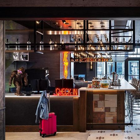 Hotel Moxy Springfield Downtown Extérieur photo