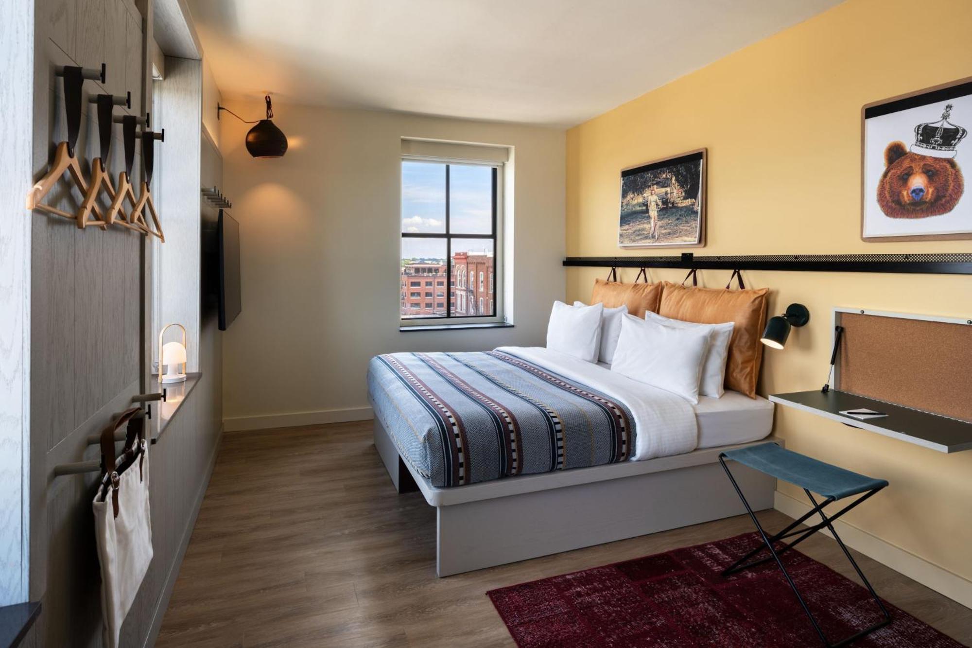 Hotel Moxy Springfield Downtown Extérieur photo