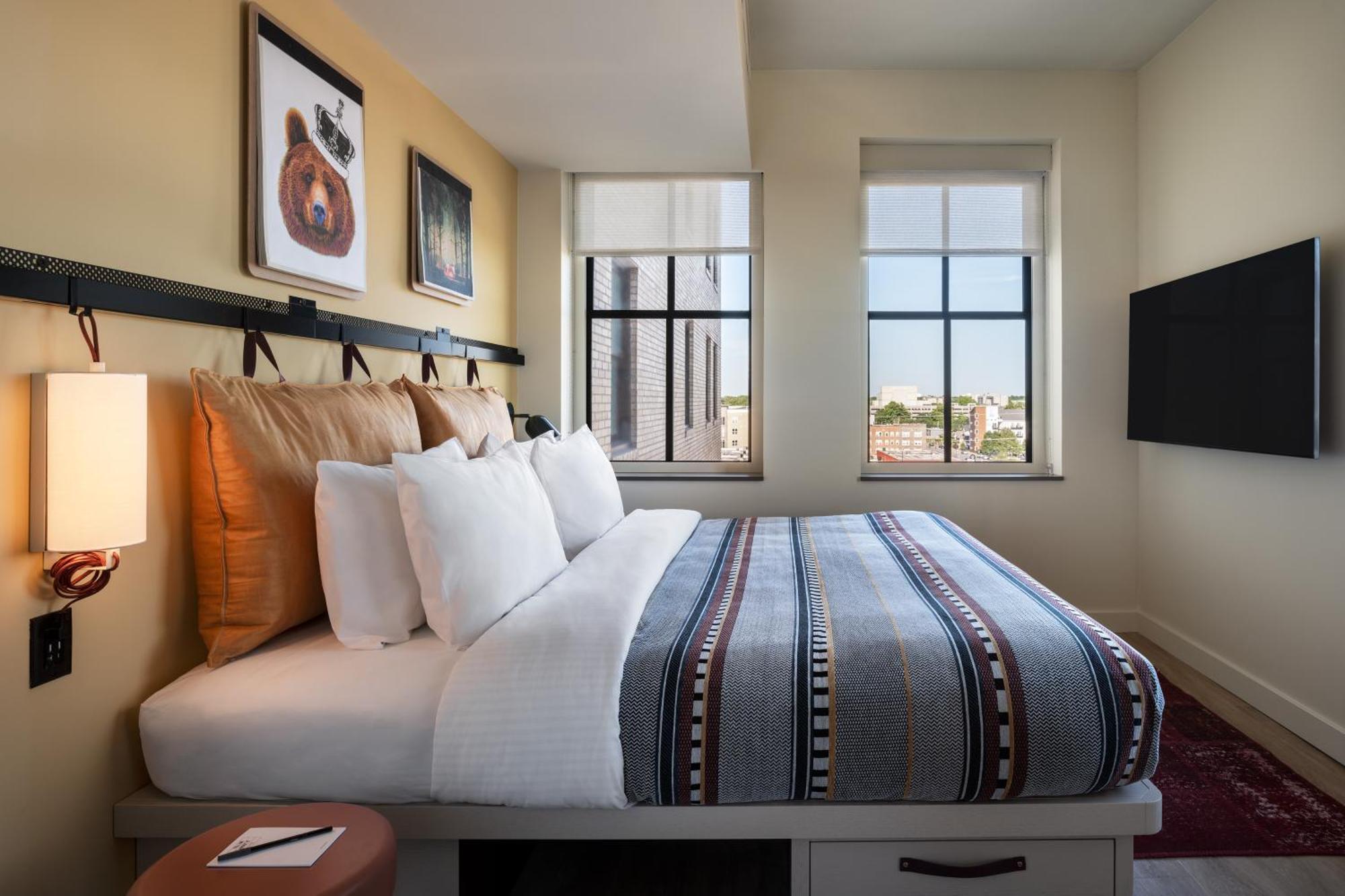 Hotel Moxy Springfield Downtown Extérieur photo